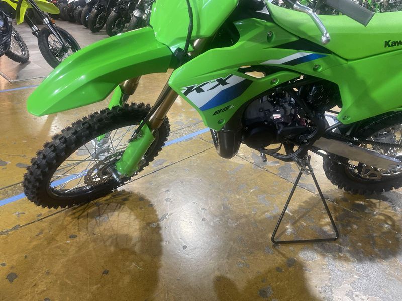 New 2027 Kawasaki KX85 L Image 15