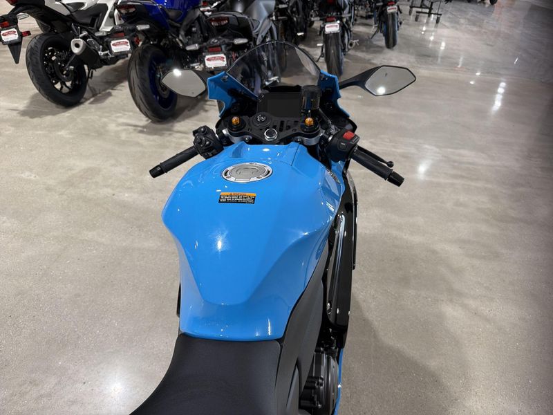 New 2026 Yamaha YZF-R7 Image 25