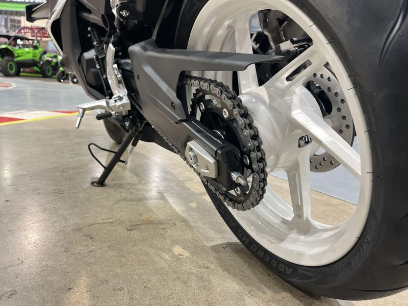 New 2026 CFMOTO 450SS Image 19