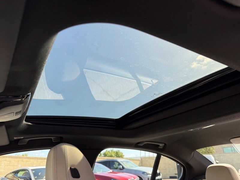 Used 2024 BMW 3 Series 330e iPerformanceImage 22