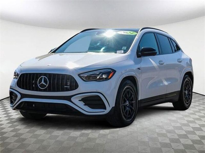 2024 Mercedes-Benz GLA 35 AMGImage 5