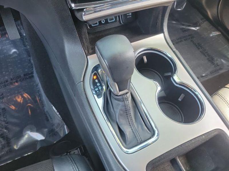 Used 2019 Jeep Grand Cherokee Altitude
