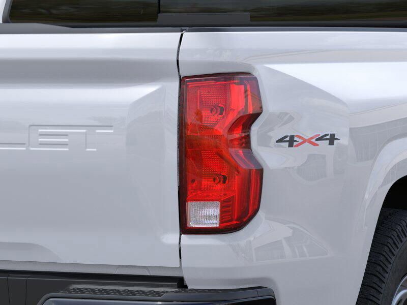 2025 Chevrolet Colorado 4WD Work TruckImage 11