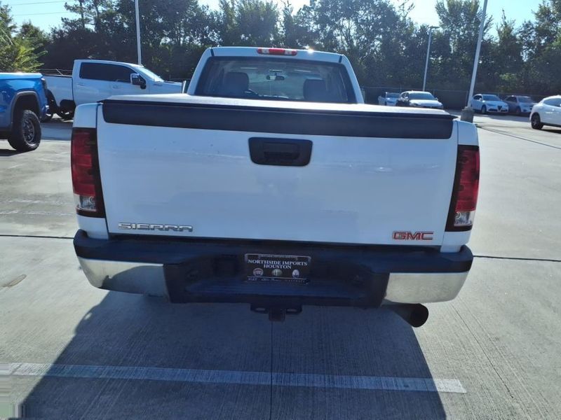 Used 2010 GMC Sierra 2500HD Work TruckImage 12