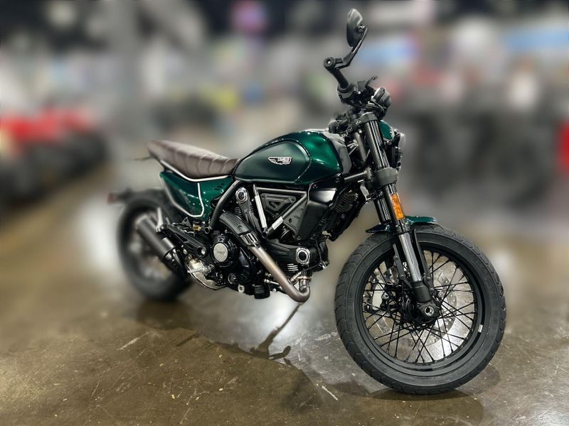 New 2027 Ducati SCRAMBLER 800 NIGHTSHIFT Image 11