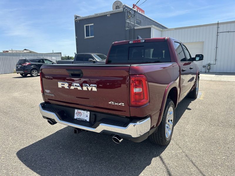 2025 RAM 1500 Big Horn Crew Cab 4x4 5