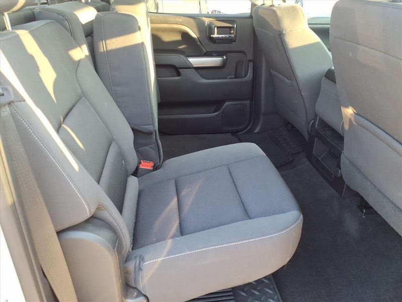 Used 2018 Chevrolet Silverado 1500 LTImage 9