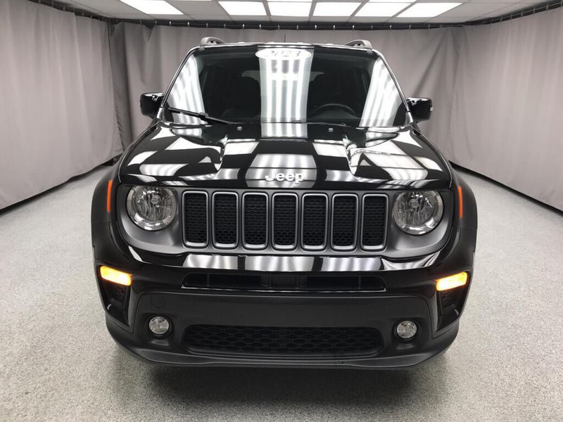 Used 2023 Jeep Renegade LimitedImage 6