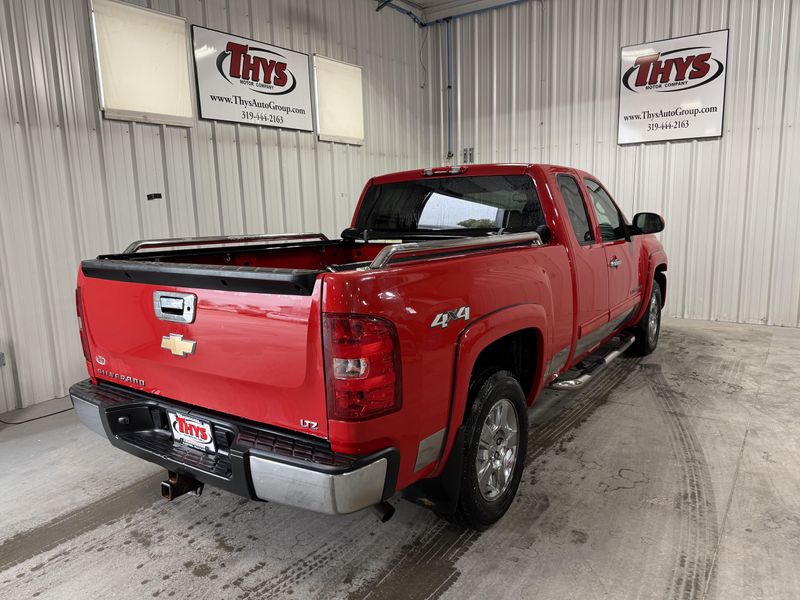 Used 2009 Chevrolet Silverado 1500 LTZImage 3