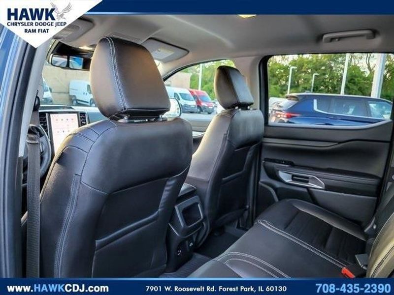 2024 Ford Ranger Lariat photo 10