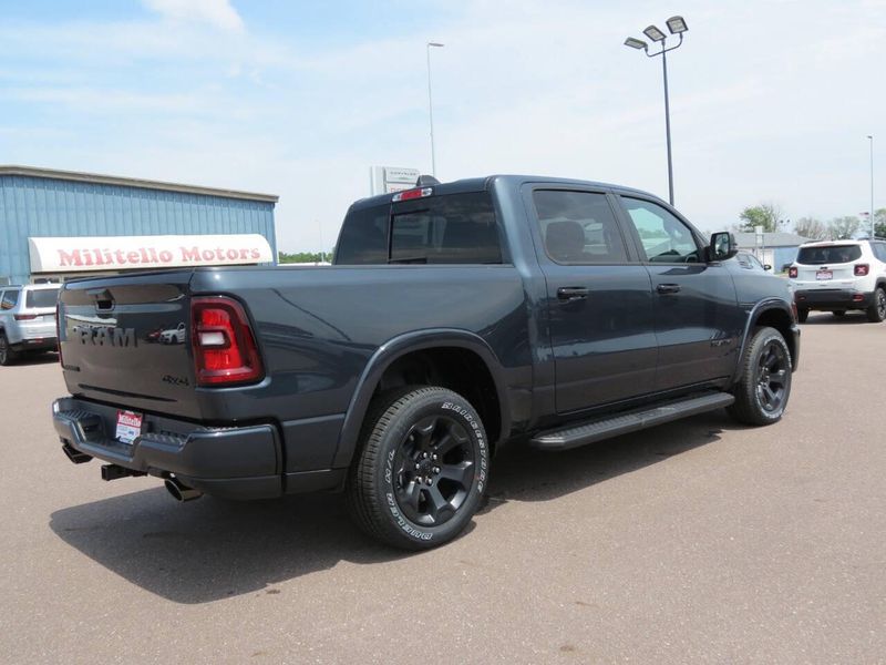 2025 RAM 1500 Big Horn Crew Cab 4x4 5