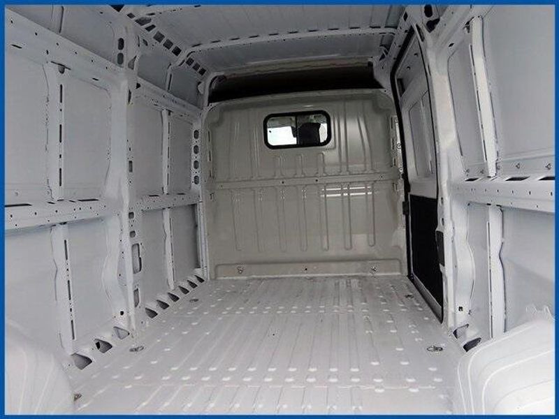 2025 RAM ProMaster High RoofImage 7