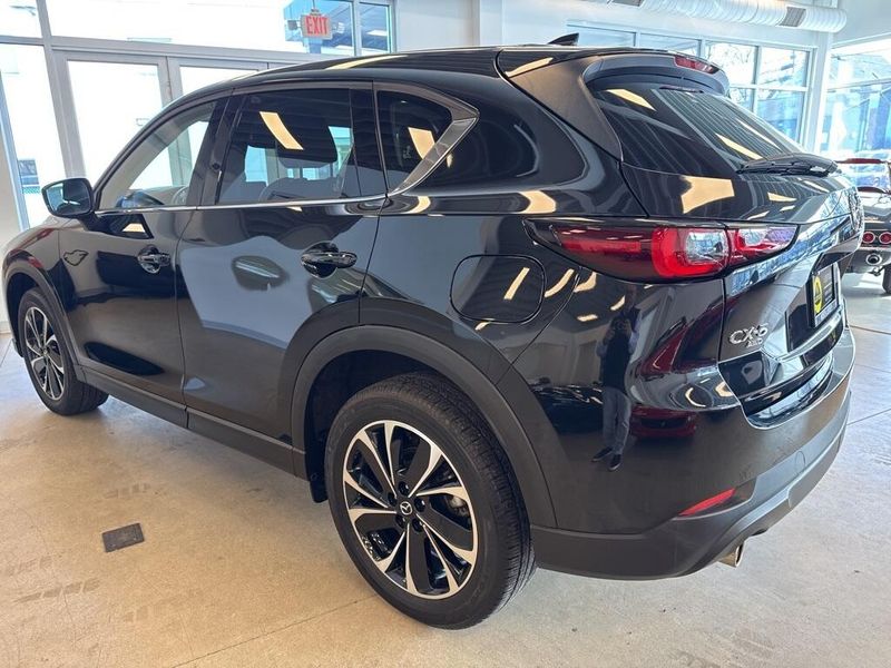 2022 Mazda CX-5 2.5 S Premium Package