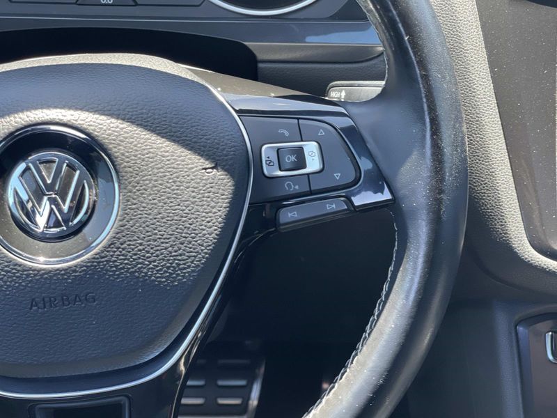 Used 2018 Volkswagen Tiguan 2.0T SEL FWD