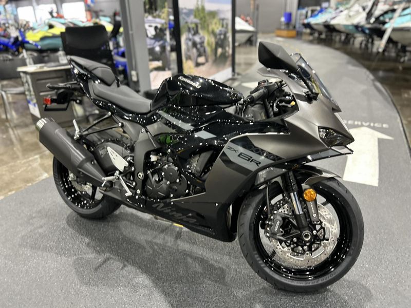 New 2026 Kawasaki NINJA ZX-6R ABS 