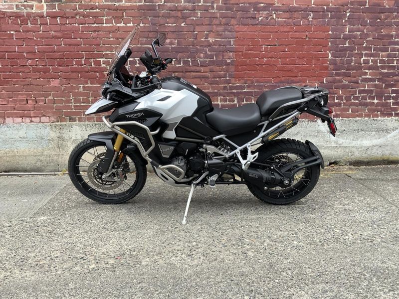 2023 Triumph TIGER 1200 RALLY EXPLORER