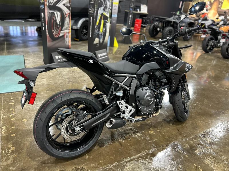 New 2026 Suzuki GSX-8S Image 5