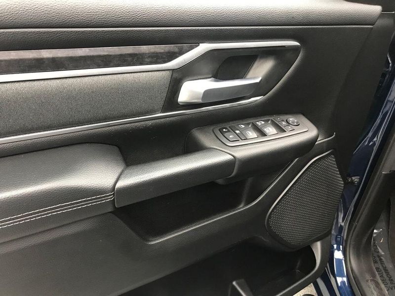Used 2022 RAM 1500 Big HornImage 3