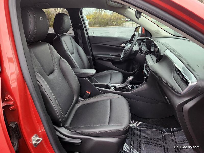 Used 2024 Buick Encore GX Sport Touring