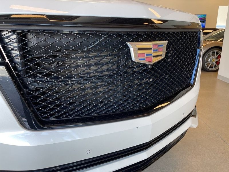 2021 Cadillac Escalade ESV Sport PlatinumImage 12