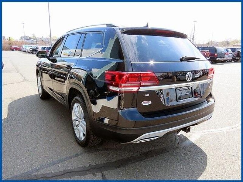 2019 Volkswagen Atlas 3.6L V6 SEImage 5