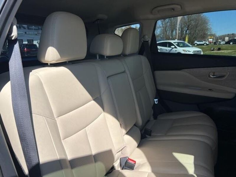 2021 Nissan Murano SLImage 22