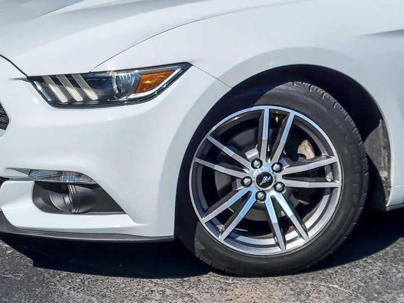 2015 Ford Mustang EcoBoost Premium Convertible photo 3