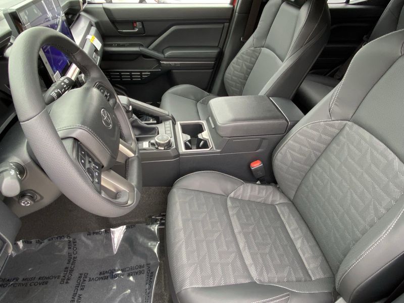 New 2025 Toyota 4Runner TRD Sport PremiumImage 14