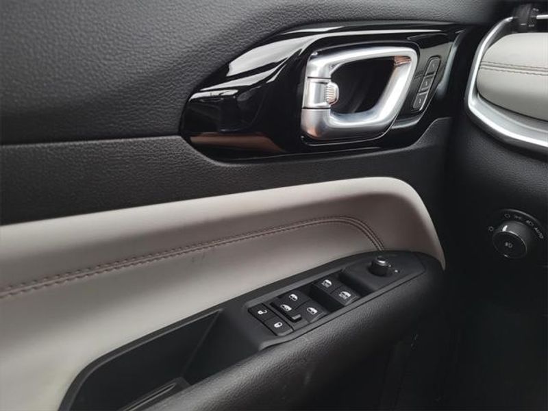 2025 Jeep Compass Limited 4x4Image 25