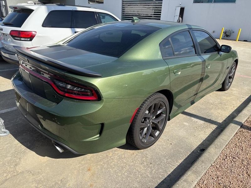 2023 Dodge Charger R/TImage 3