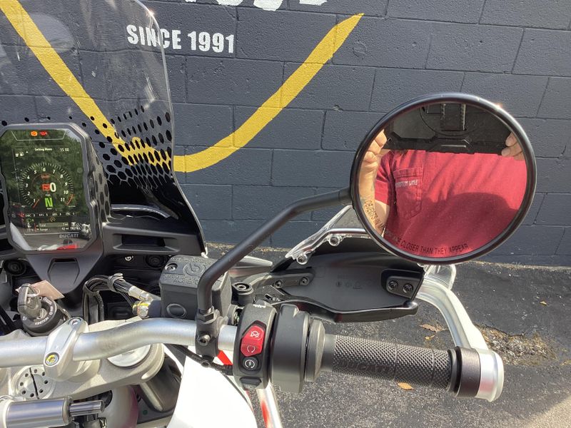 New 2025 Ducati DesertX Discovery 