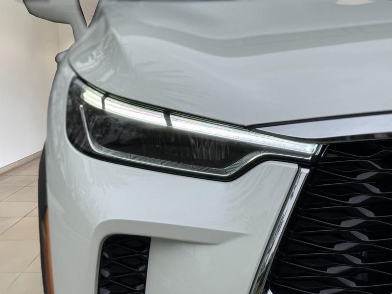 2023 INFINITI QX60 AutographImage 12
