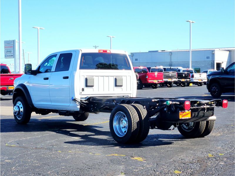 New 2027 RAM 5500 Tradesman Chassis Crew Cab 4x4 84' Ca