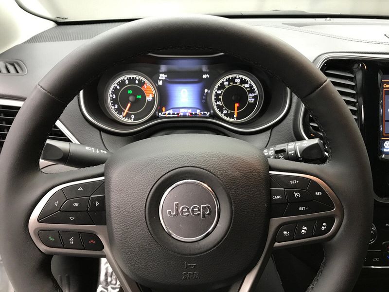 2022 Jeep Cherokee LimitedImage 7