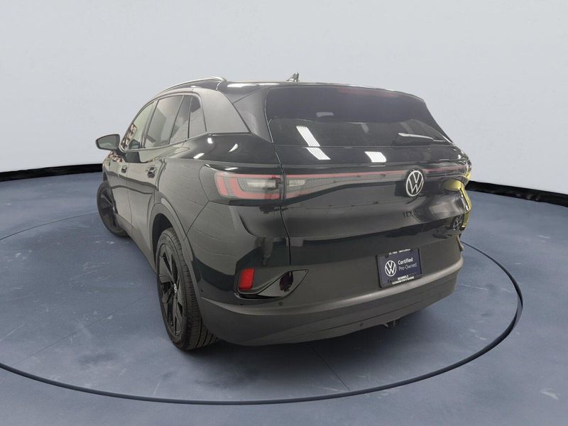 Used 2025 Volkswagen ID.4 Pro S Plus AWD Black EditionImage 21