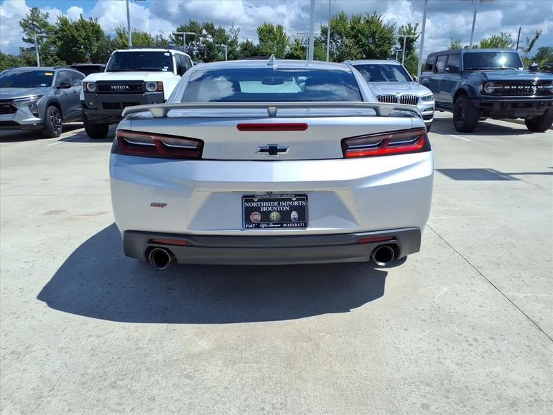 Used 2018 Chevrolet Camaro SSImage 13