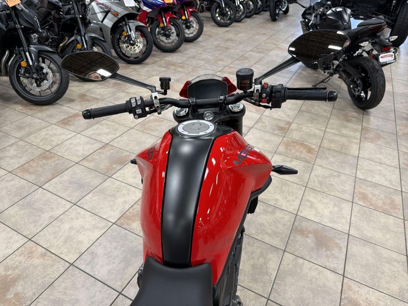 Used 2022 Ducati MONSTER PLUS Image 25