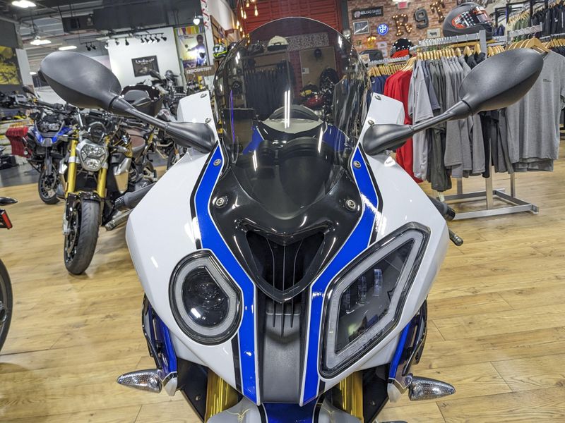 2019 BMW K 1600 B  in a IMPERIAL BLUE METALLIC exterior color. BMW Motorcycles of Miami 786-845-0052 motorcyclesofmiami.com 