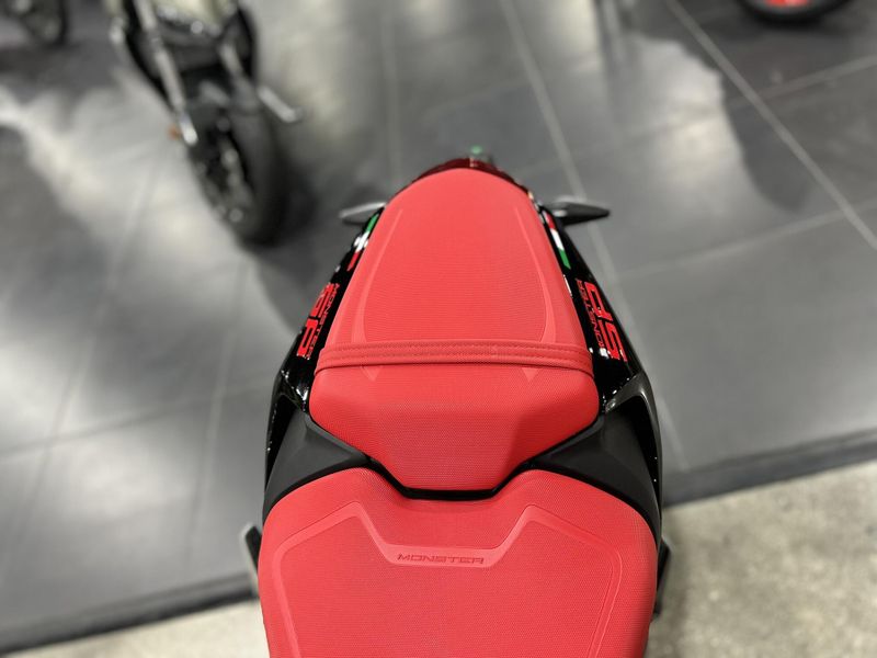 2025 Ducati MONSTER SP Image 10