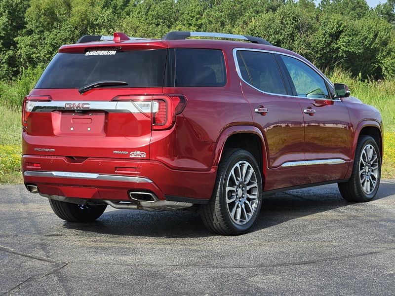 2021 GMC Acadia DenaliImage 4