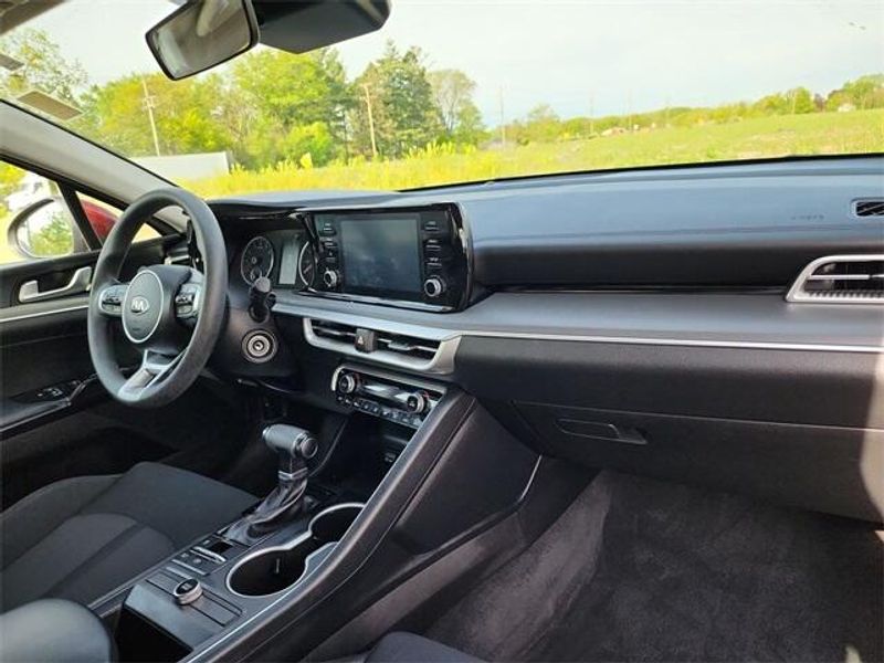 2021 Kia K5 LXImage 30
