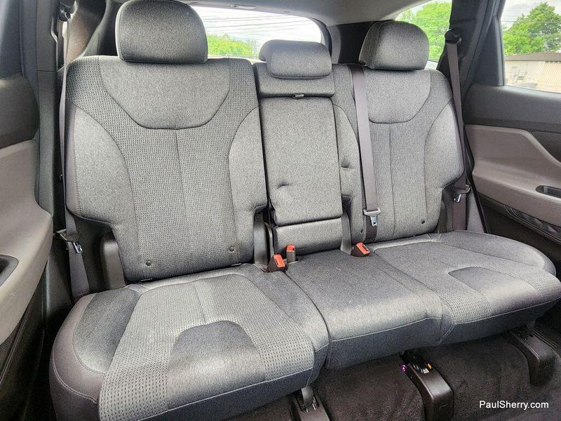 Used 2019 Hyundai Santa Fe SELImage 39