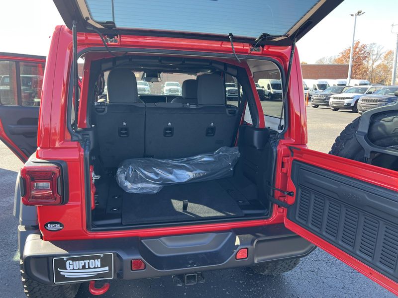 New 2026 Jeep Wrangler 4-door RubiconImage 15