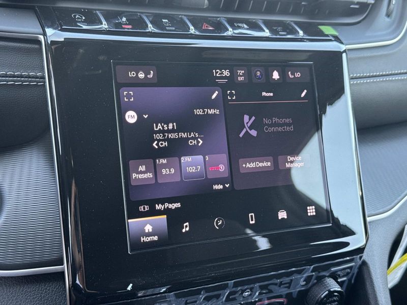 New 2026 Jeep Grand Cherokee Laredo X 4x2