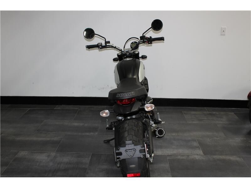 2020 Ducati SCRAMBLER ICON DARK Image 6