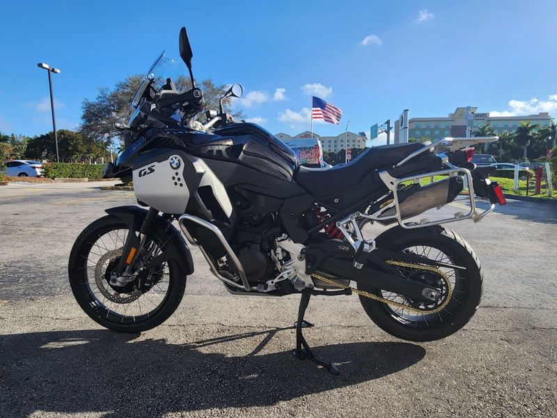 2026 BMW F 900 GS AdventureImage 5