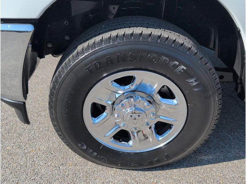 Used 2022 RAM 2500 TradesmanImage 9