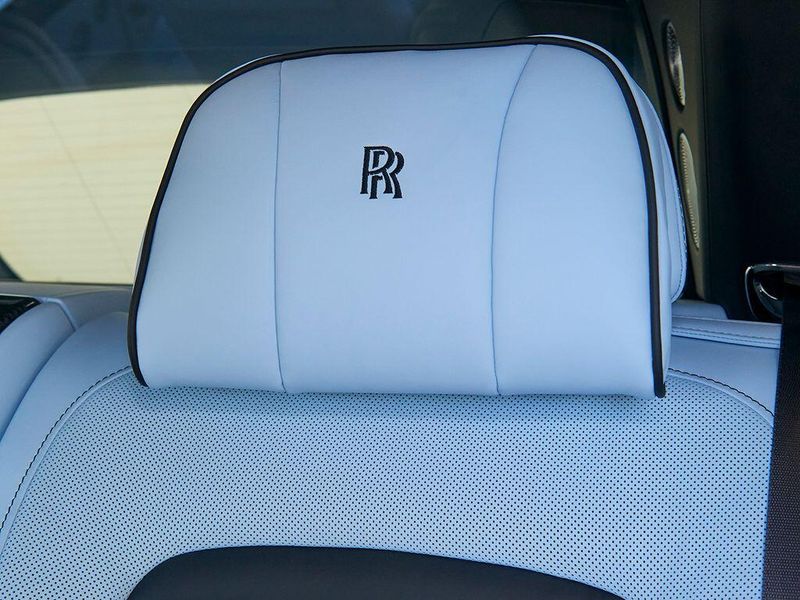 New 2027 Rolls-Royce Cullinan Black BadgeImage 20