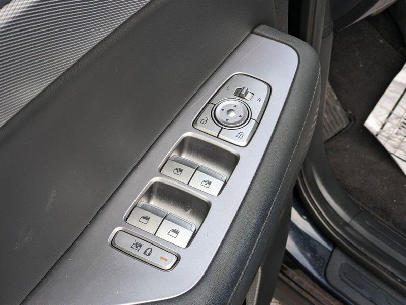 2022 Hyundai Palisade SELImage 25
