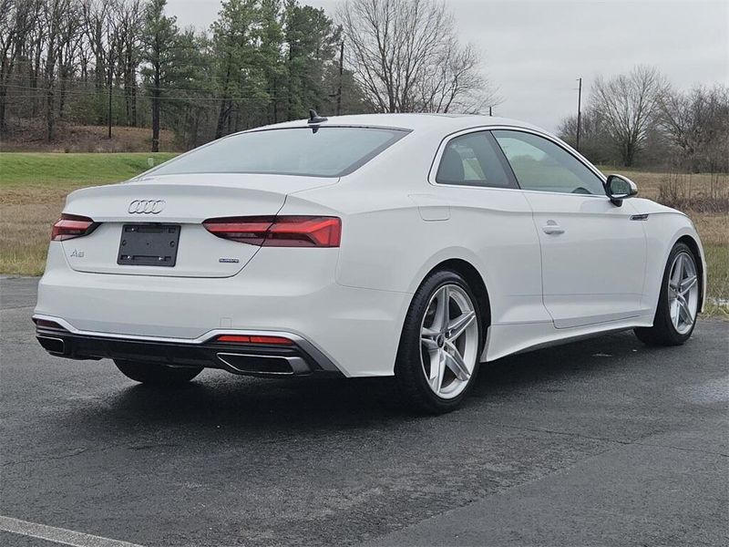 2022 Audi A5 Coupe 45 S line PremiumImage 4